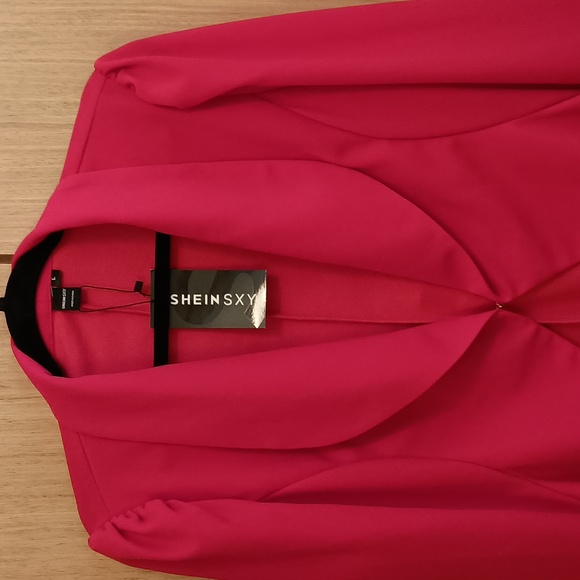 NWOT Shein SXY SZ L Cherry Red LS Blazer - Picture 3 of 9